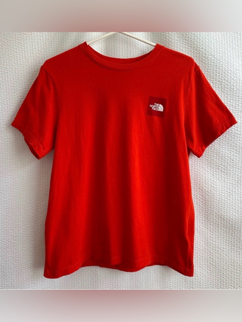 The North Face Women’s Red Short Sleeve Tee Size: Medium